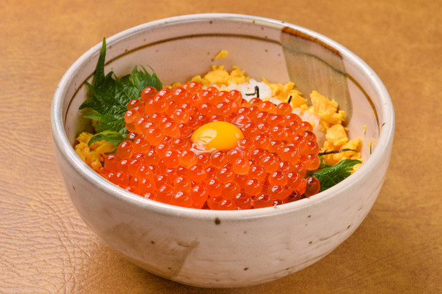 丼の芝楽 - 不動の沢（かつ丼）の写真