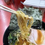 ラーメン 杉田家 本店 - 