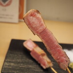 大衆酒場びりちゃん - トロ牛タン串