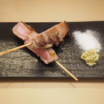 大衆酒場びりちゃん - トロ牛タン串