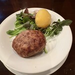 ステーキ＆ワイン　神房 - 黒毛和牛100％ハンバーグカレー(150ｇ)