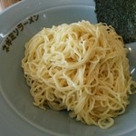 Ramen Shopputsubaki - ネギつけ麺　つけ麺にしては細い麺・・・ちょっとものたりない？！