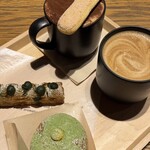 スターバックス リザーブ(R)ストア 銀座マロニエ通り  - ドリンクとフード