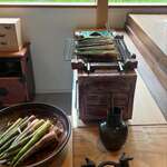 出羽屋 - 焼き場