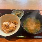 出羽屋 - 〆の筍ご飯