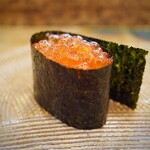 にぎり鮨 一五〇 - イクラ