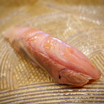 にぎり鮨 一五〇 - 氷見ブリ