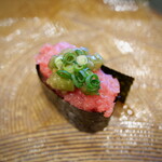 にぎり鮨 一五〇 - 大人のネギとろ軍艦