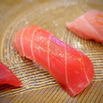 にぎり鮨 一五〇 - 大間のマグロ三昧（中トロ）