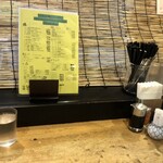 丼や たつみ - 店内3