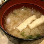 丼や たつみ - ほっとする美味しさ