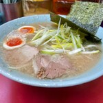 ラーメンショップ - 特製ラーメン　中盛