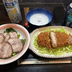 肉の黒田 - 柔らかとんかつとチャーシュー肉のグレードを感じます♪