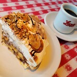 Lucy's Bakery & Kitchen - バナナチョコレートパイ 850円