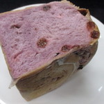 키린야 - 紫芋とレーズンの食パン