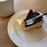 JÉRÔME KISSA CAFÉ - 