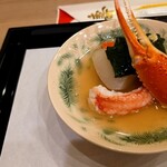 馬車道 大かわ - 加能蟹と淀大根の煮物