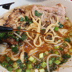 ラーメン二郎 - 赤酢投入～♪