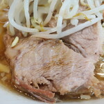 ラーメン二郎 - この日の豚