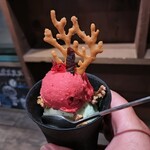 リッコジェラート - さんごを模した様子