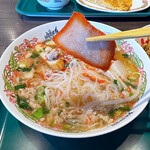 ゲウチャイ - Moo Daeng（赤いチャーシュー）