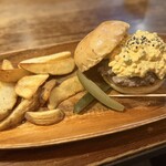 パントリー コヨーテ - 