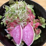 カフェ ドゥ ラペ - サラダ（ビーツのドレッシング）