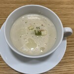 カフェ ドゥ ラペ - クラムチャウダー
