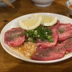 万正 - 塩タン(2人前)③