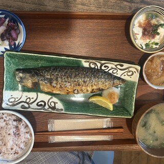 炭焼き ミンナミ食堂_0