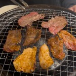 焼肉ホルモンまるよし精肉店 - 