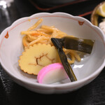 食堂もり川 - 生牡蠣フライ定食(半ライス@-30円)@税込1,600円 │ 平日19:42頃訪問