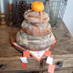 BABA bakery. - 正月飾り
