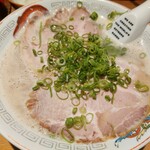 博多ラーメン でぶちゃん - 