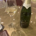 トゥ・ラ・ジョア イズム - 