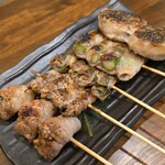 野菜巻き串×焼き鳥ともつ鍋 笑門 - 