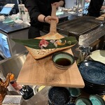 美食酒場 No.19 - 【2026.1.9(金)】8種盛りを提供する瞬間