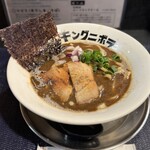 煮干しラーメン キングニボラ - にぼら