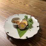 タイ料理 みもっと - カイソーンループ（タイ式スコッチエッグ）手作りの梅干しのソース