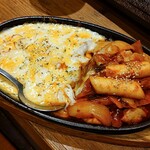 とん豚テジ - チーズタッカルビ