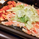 とん豚テジ - カンナサムギョプサルセット 2人前