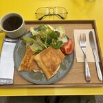 ブック ＆ カフェ スタンド シンジョー ゲキジョー - 