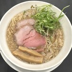 たから田 - 料理写真:背脂醤油ラーメン