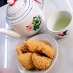 Tai Tong Restaurant - 