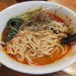 四川担々麺 赤い鯨 - 自分好みの太麺がGOOD　辛さやシビレにマッチング！
