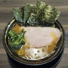 王道家直系 家系ラーメン がく