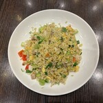 紅虎餃子房 - 料理写真:紅虎五目チャーハン