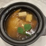 銀座 飛雁閣 - 金粉ご入ったフカヒレ姿煮