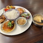 大衆中遊華食堂 八戒 - 