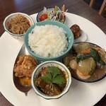 大衆中遊華食堂 八戒 - spice中華プレート